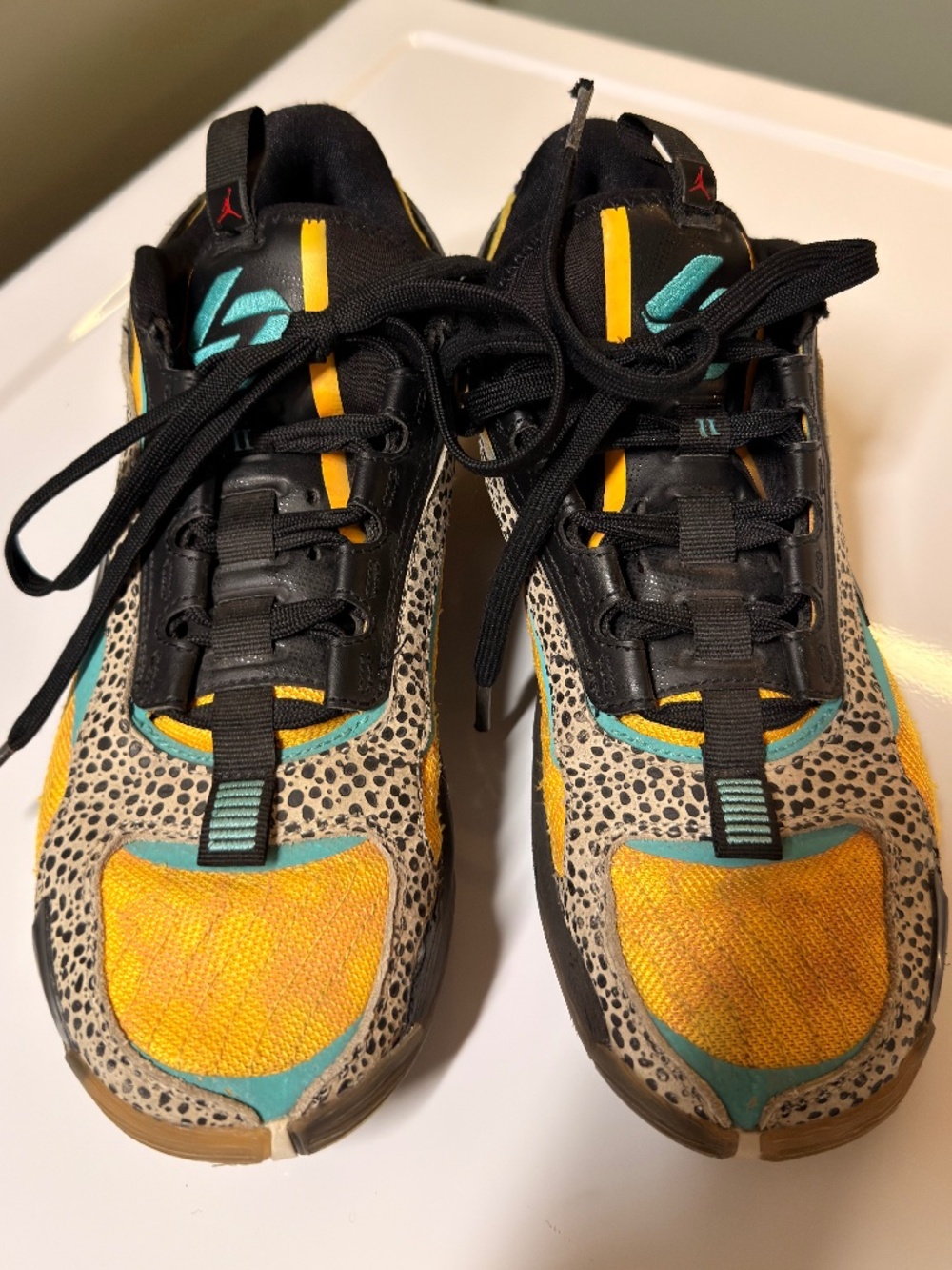 Jordan Luka 2 "Safari" / The Pitch - Laser Orange Hyper Jade - Men's 8